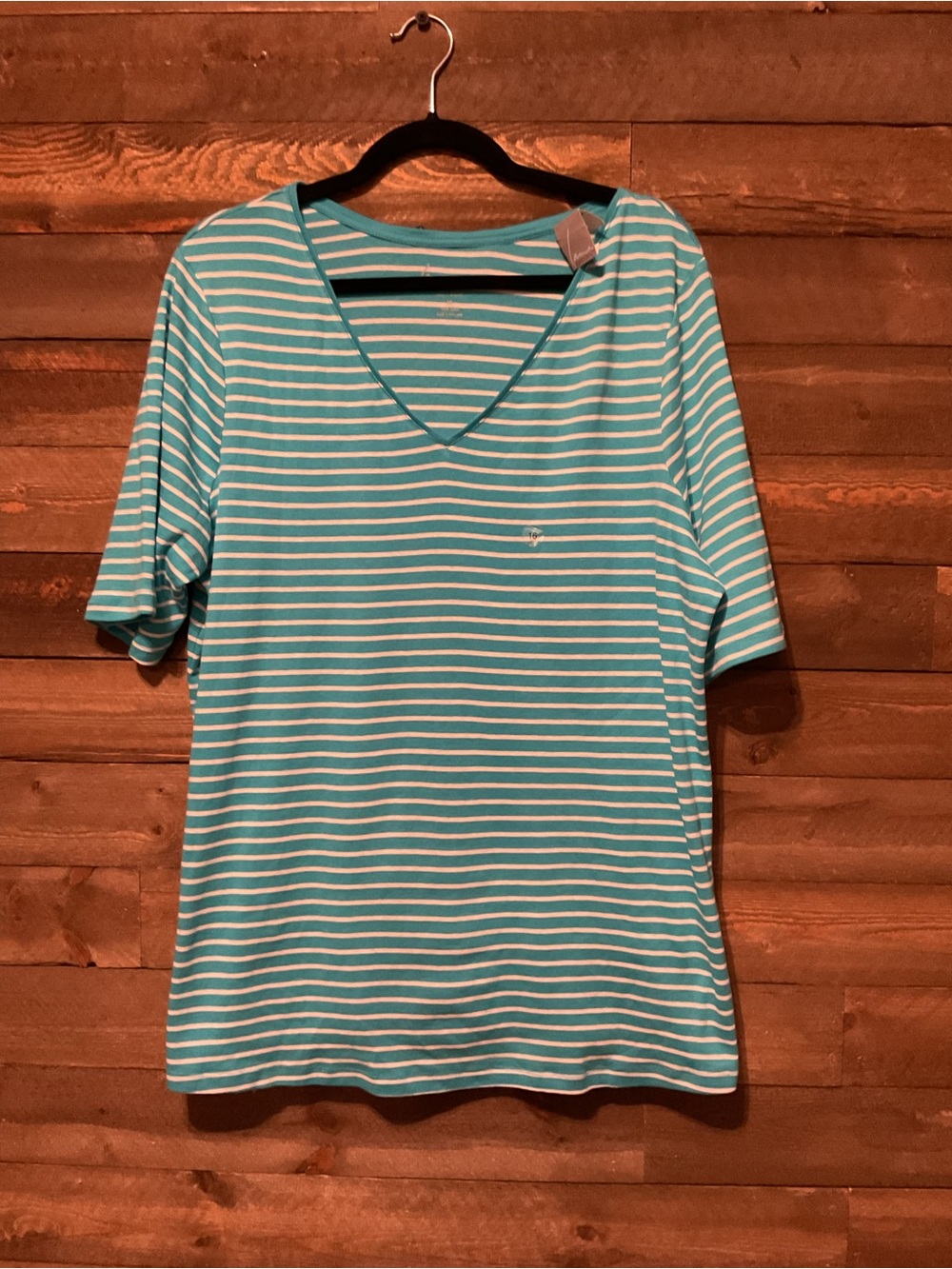 Lane Bryant Women’s Aqua And White Striped V-Neck Pretty & Perfect Size 16 NWT